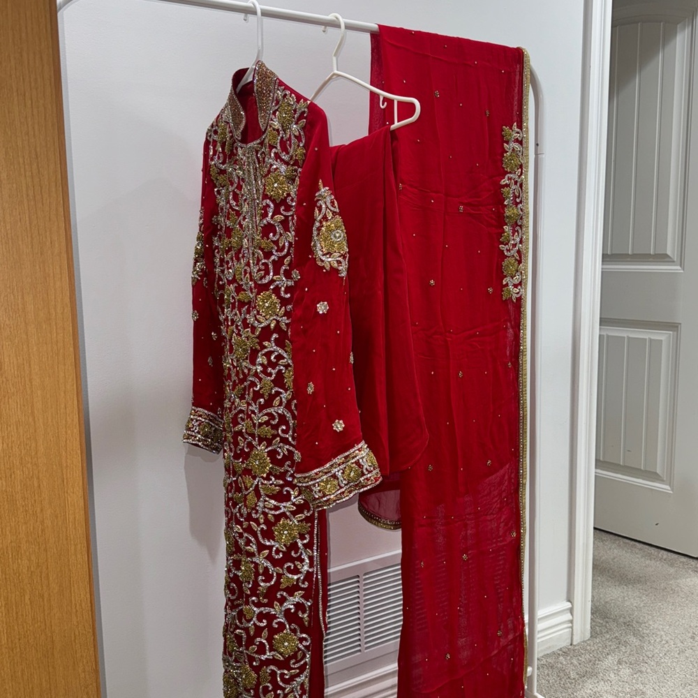 Red Embroidered Desi Outfit - Picture 2 of 6